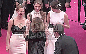 taissaclosemiga:Taissa Farmiga and Emma Watson being adorable at Cannes (◡‿◡✿)