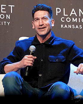 Jon Bernthal At Planet Comicon.