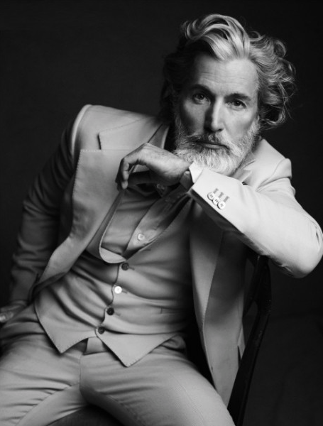 busyreadingerotica:  wordgirl179:  artifuss:  ontheothersideofthedoublemoon:   british ‘retired’ porn star, writer, composer and now model Aiden Shaw   Oh, hello …   I can’t stop looking…