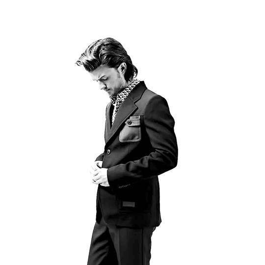 to put a spell on the moon. — Joe Keery for Prada