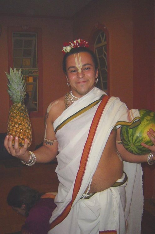Bhutaphala (me),   It is a kind of devil of fruits.