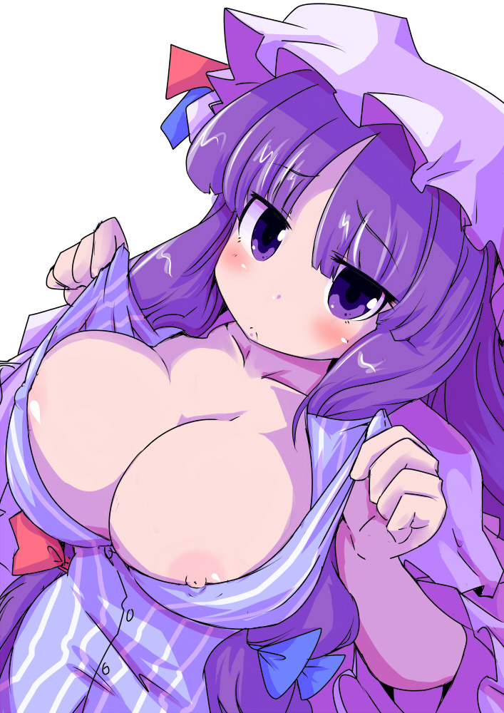 moppieworld:  Recognizable problem with fitting clothes *giggleblushes* 