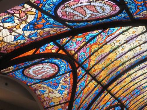 artnouveaustyle:Stained glass ceiling of the Gran Hotel Ciudad de México. Made in 1908 by Fre