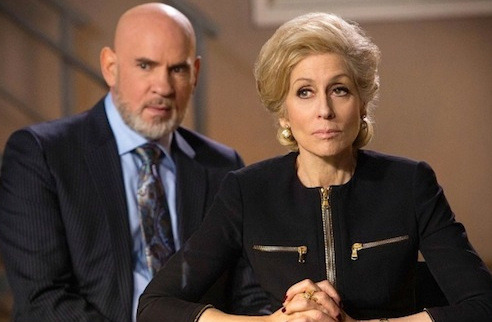 On Dallas, Judith Light (born 1949) plays the mother of Mitch Pileggi (born 1952).Age difference = 3