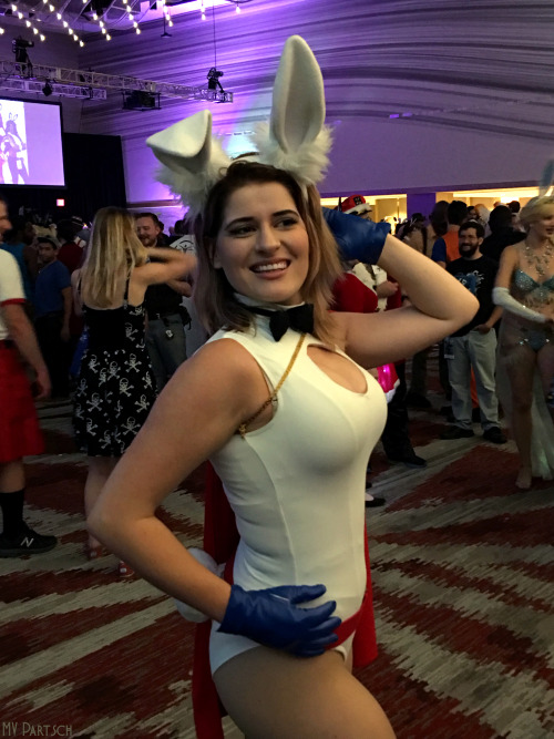 Porn americancomicon: Power Bunny!!   Dragon*Con: photos