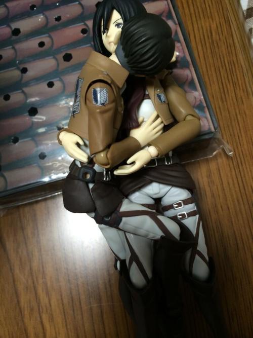  RivaMika Figma Theater: The KissBy naopai69  A few more semi-nsfw ones under the Read More (Ha)…    
