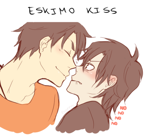 poopyuu:I’m back with a Kiss Meme hahahaIt was good for practicing :D