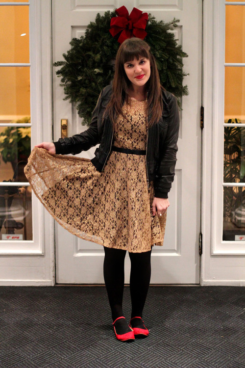 Tieka, of Selective Potential looked lovely in the Truth Be Gold Dress for her company holiday party! Impress your coworkers with a thoughtful gift from our coworker gift guide!