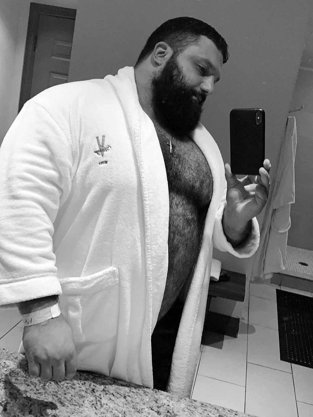hsc-245:   Mateo Medeiros     Like man and towel.