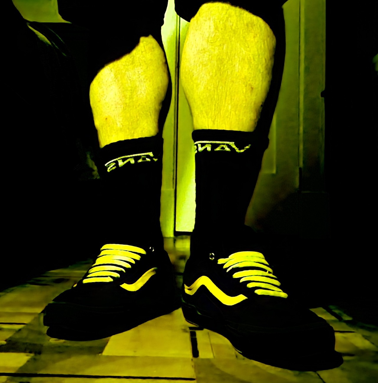 smellyfootboy:You smell that through my skate shoes? Well I’ve been running around all day and I’m pretty sure I grabbed a used pair of socks instead of my clean ones. It is so intoxicating isn’t it? Let me take em off and really let