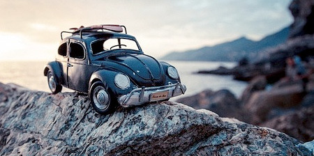 daily-meme:  Miniature Cars.http://daily-meme.tumblr.com/ 