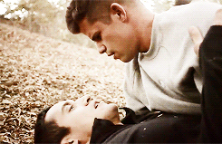 fallingslowlyinlove:  -