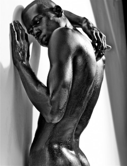 Ohthentic:  100Artistsbook:  Chanielandran:  Chaniel Andran By Dallas Logan    