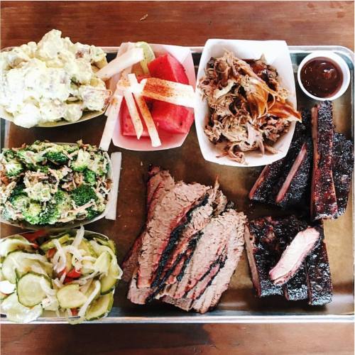 We give this BBQ spread ⭐️⭐️⭐️⭐️ #FRavorites ( @fourstarfoodie)