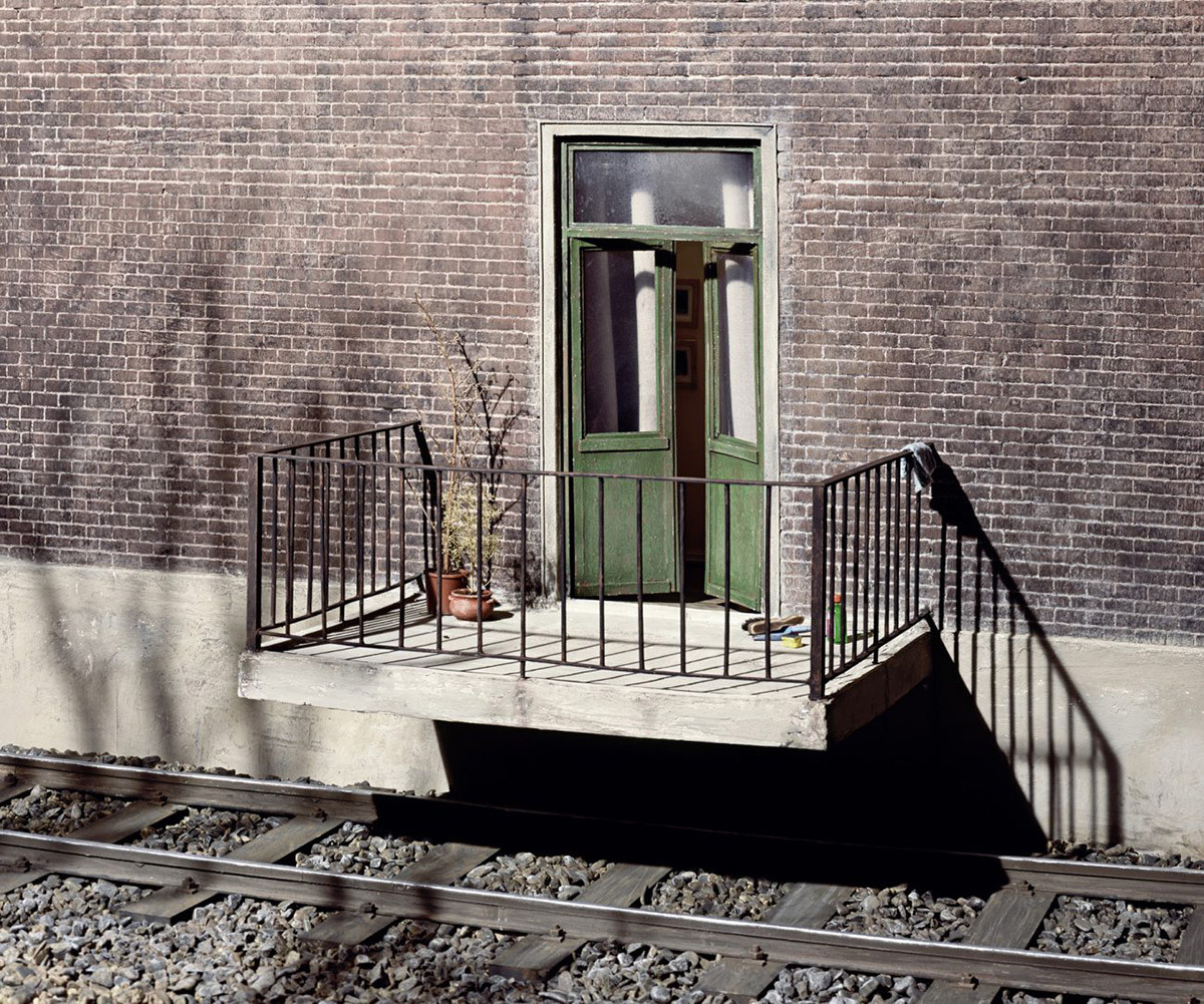 itscolossal:  Miniature Scenes With A Darkly Satirical Twist by Frank Kunert