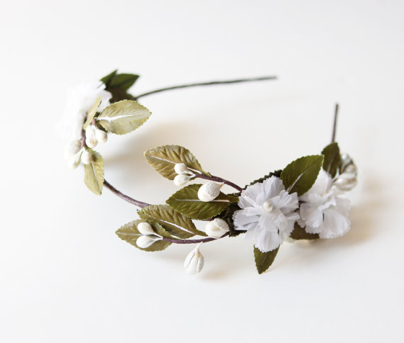 sagefae:  whimsebox:  Floral crowns on Etsy  I need the sage one! 