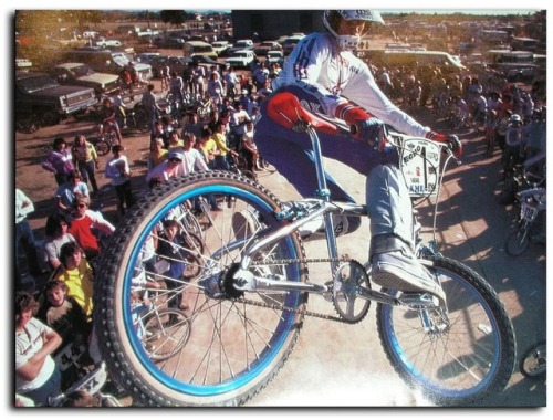 snakebitebmx: @woodyitson in 82’ airing on his VDC! @paulcoveybmx dug up an awesome old interview ab