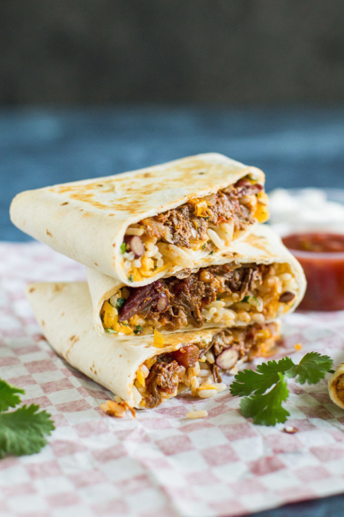 lustingfood:CHILI CHEESE BURRITO