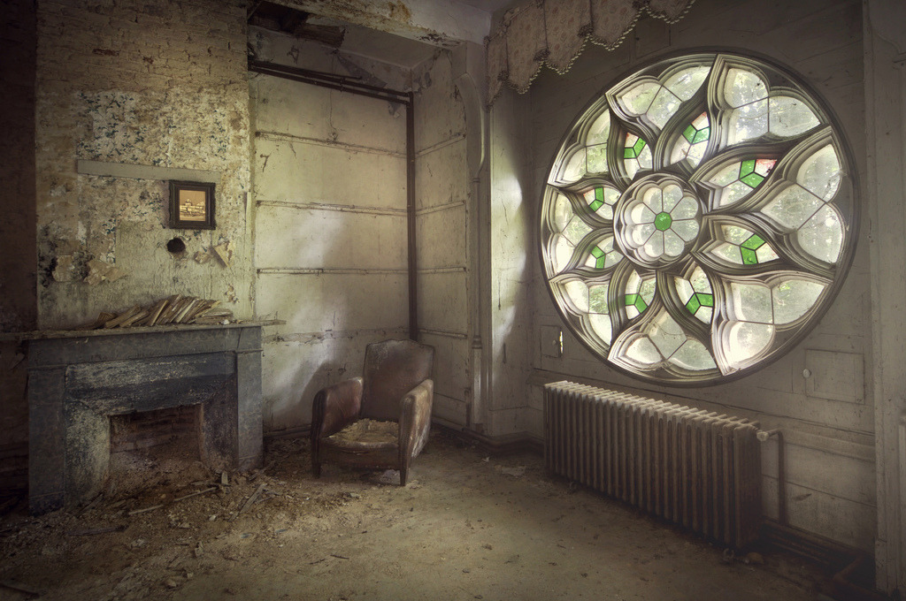 jacindaelena:   andre govia. 	  	 				 					 						 					 				 			  	    