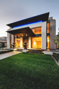 livingpursuit:  Designed by Palazzo Homes