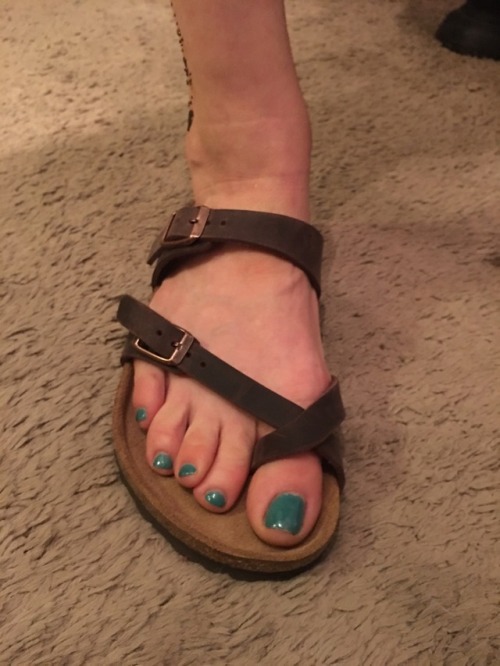 opentolife37: Love my new Birkenstocks! So my new henna tattoo didn’t dryHope you’re having a fun 