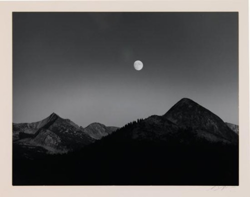 zzzze:Ansel Adams “Moonrise from Glacier Point”,1948