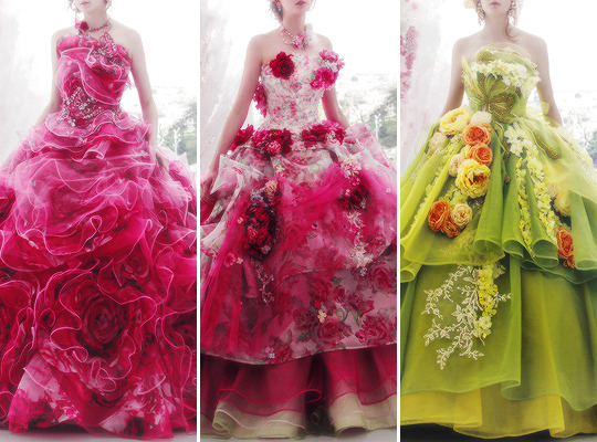 readytocomply: giandujakiss:  chandelyer: wedding gowns by  Stella De Libero    honestly