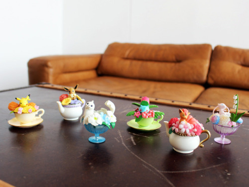 pokemon-merch-news:Here are better pictures of the upcoming Re-ment’s line Floral Cup Collection! Av