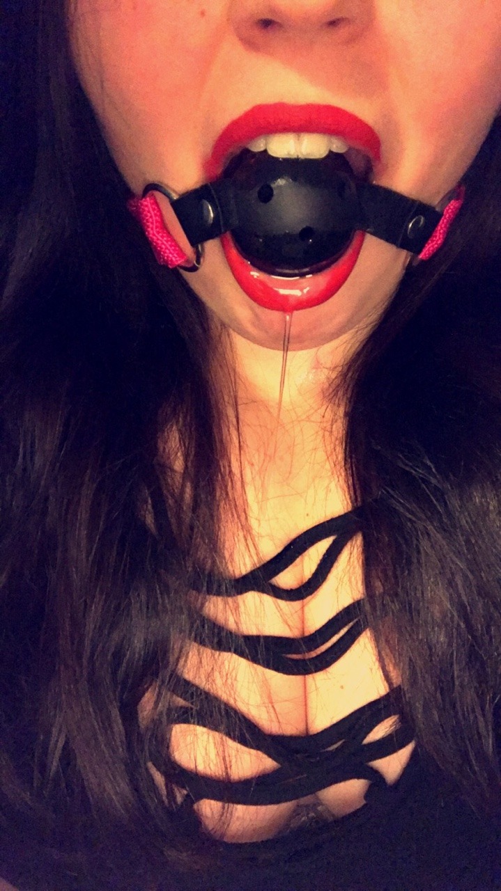 nightiegirlx: Am I pretty?