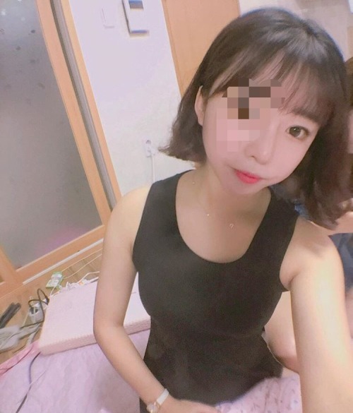 sujining97:  제보왔어요ㅎㅎㅎ 스폰남이랑 adult photos