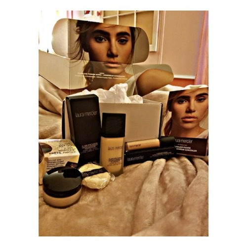 Thank you #influenster for the foundation, concealer &amp; loose setting powder! I am beyond excited