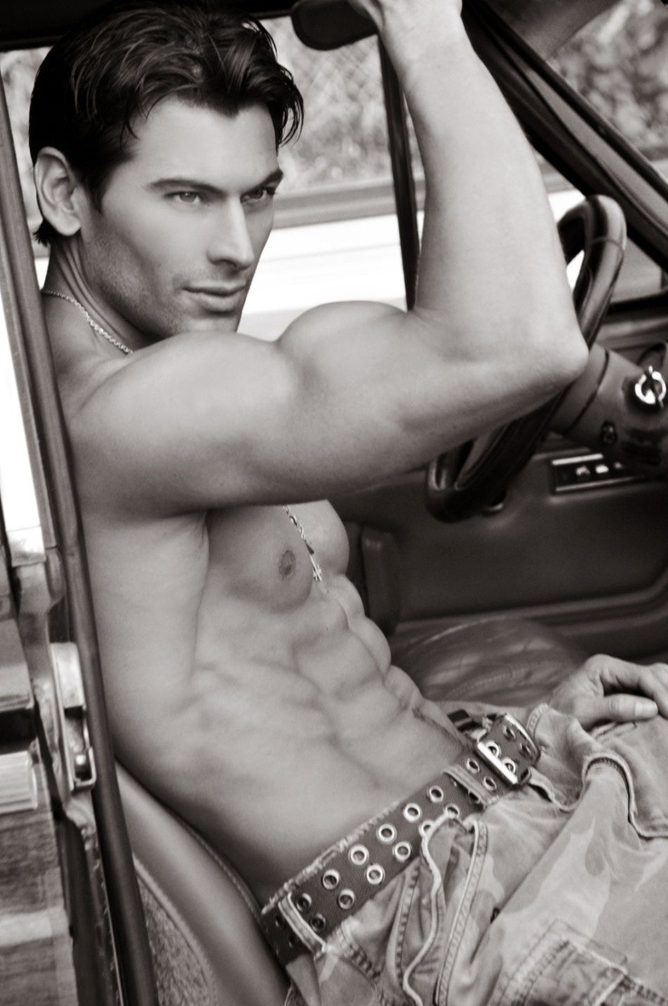 flood-shadow-in-zoo:  TJ Hoban American Model, Actor &amp; Producer 