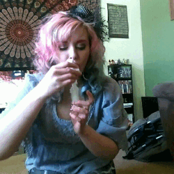 avashlongg:  Lol probs the last gif of me smoking in the living room
