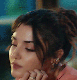 b950da4c3aeae37fd47215bd6e60d8e2fc5bf21a.gifv