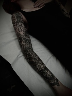 guyletatooer:  Just finished this sleeve