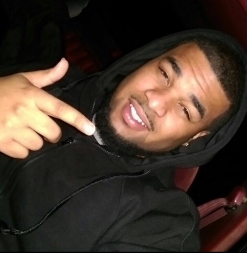 prissychrys:  Some like em Chubby. Cute face nice dick