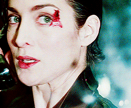 shesnake:Carrie-Anne Moss in The Matrix (1999) dir. The Wachowskis