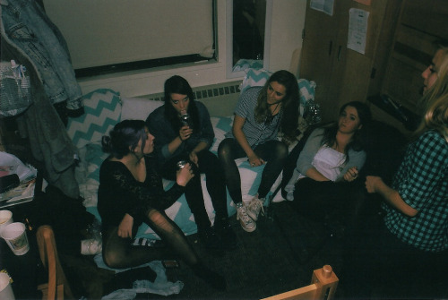 just-chocolate-and-cigarettes:  ♆