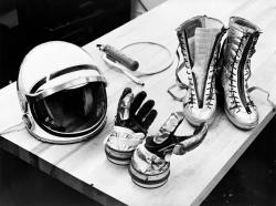 humanoidhistory:  Gloves, boots, and helmet