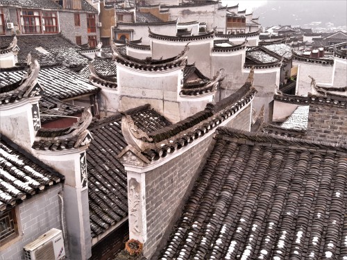 picturesofchina:Winter in Fenghuang, Hunan bonus pic:
