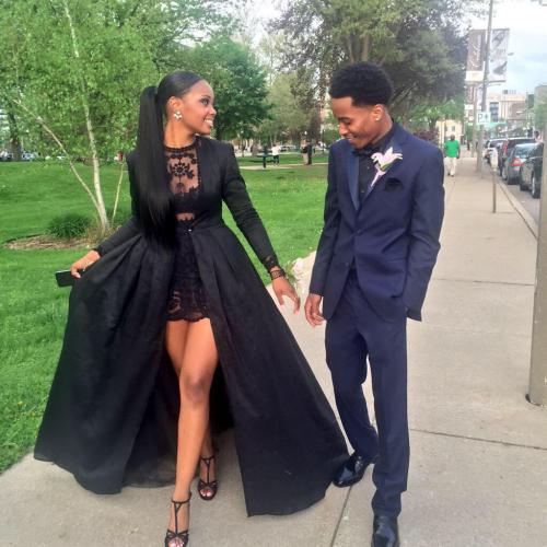 codemaniere:This couple slayed for promYasss slayed baby #goals