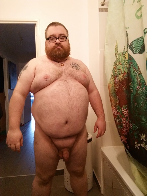 bigbearschubbydaddy: Delicious. You will find here fotos and videos of gey bears, chubby guys, daddi