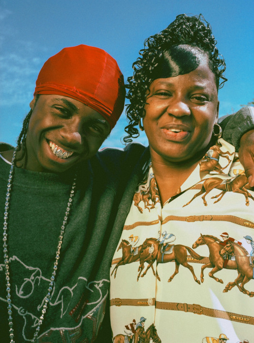 strappedarchives:Lil Wayne & his mother photographed by Sarah A. Friedman during a portrait sess