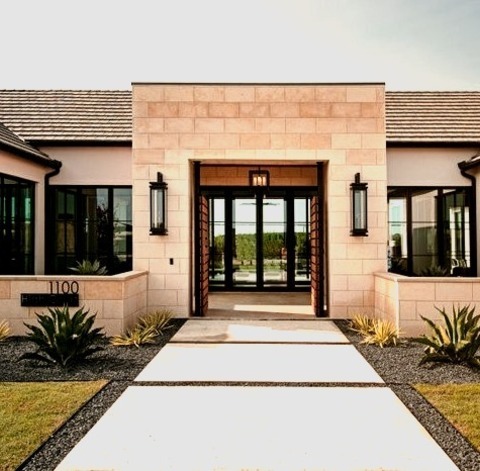 Exterior - StoneLarge Contemporary White One-story Stone House Exterior Idea