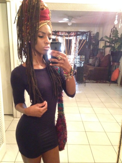 heroineheroine:  I got some more for ya …  Holy…
