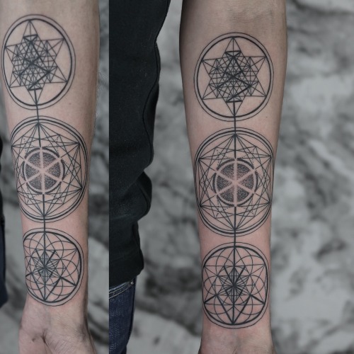 electrictattoos:  Maxime Buchi  