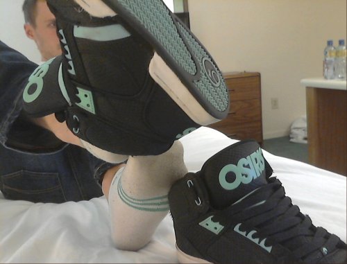 dirtysmellysocks: soxnfeet:   FOLLOW ME FOR MORE!    soxnfeet.tumblr.com/tagged/me     http:/
