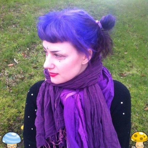 sweet-creeps:My hair is more burple! Burple power. ^_^