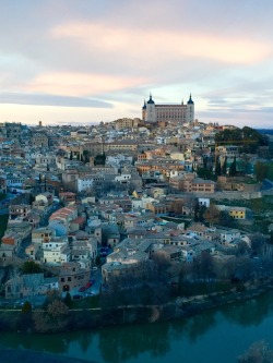 travelingcolors:  Toledo | Spain (by Nacho