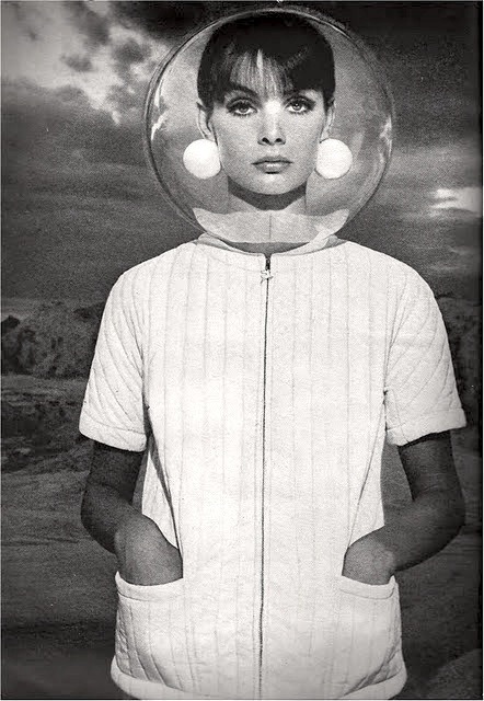 Jean Shrimpton in Harper&rsquo;s Bazaar, 1965.